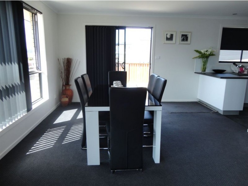 2/62 Reynolds Road, Midway Point TAS 7171