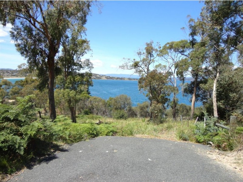 1 Carlton Bluff Road, Primrose Sands TAS 7173