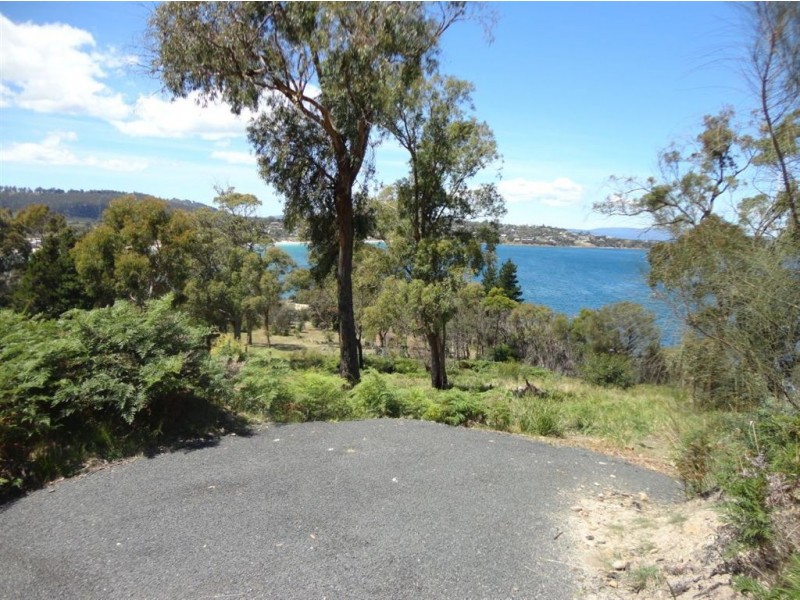 1 Carlton Bluff Road, Primrose Sands TAS 7173