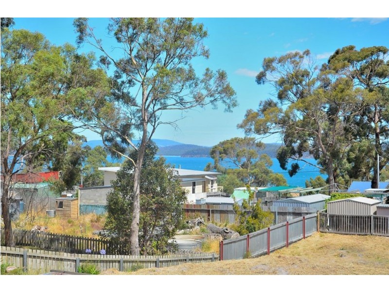 667 Primrose Sands Road, Primrose Sands TAS 7173