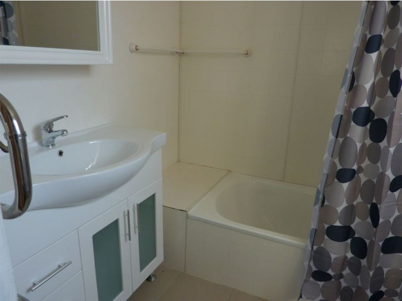 11 Hoffman Street, Midway Point TAS 7171