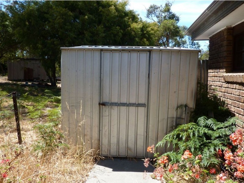 8 Oak Street, Primrose Sands TAS 7173