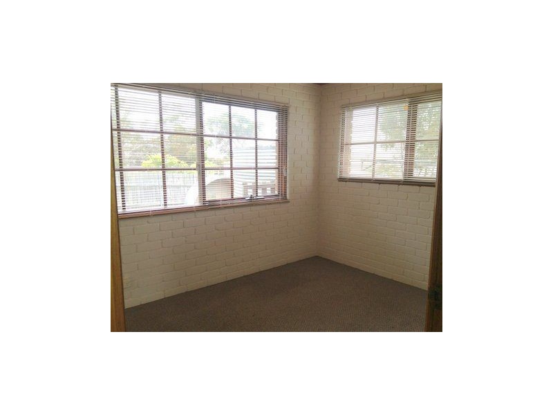 8 Oak Street, Primrose Sands TAS 7173