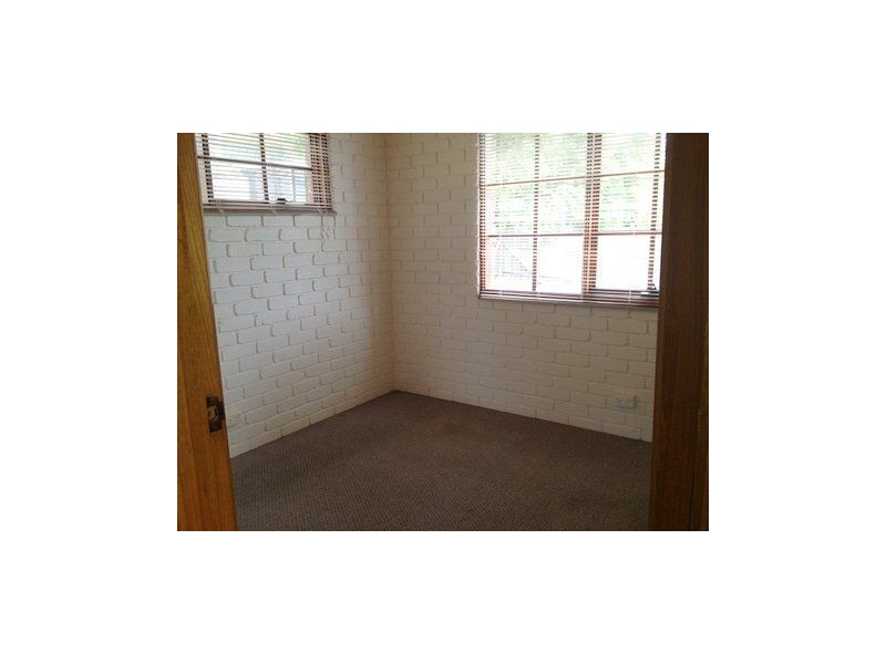 8 Oak Street, Primrose Sands TAS 7173