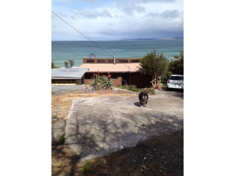 93 Carlton Beach Road, Dodges Ferry TAS 7173