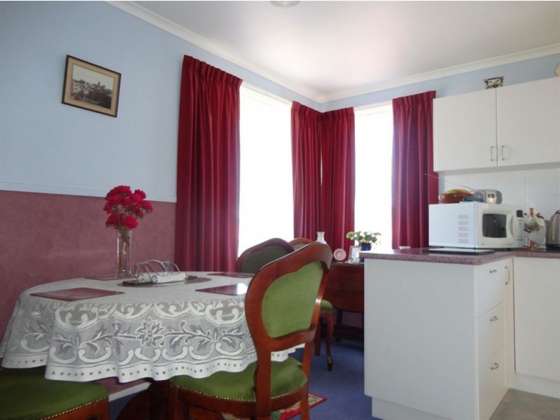 8 Inkerman Street, Triabunna TAS 7190