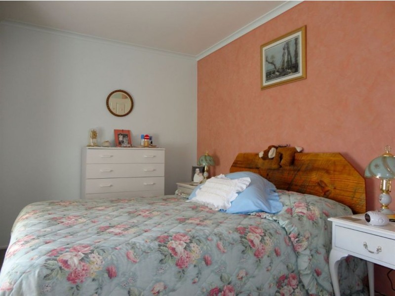8 Inkerman Street, Triabunna TAS 7190