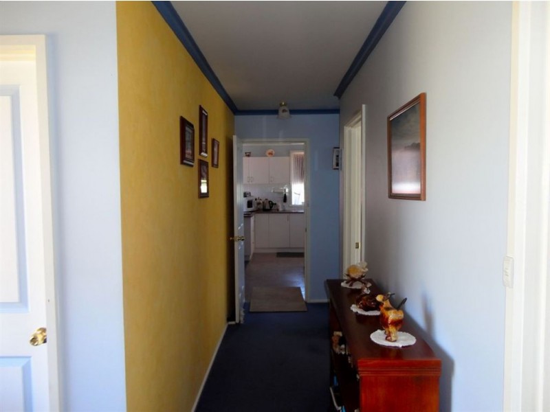 8 Inkerman Street, Triabunna TAS 7190