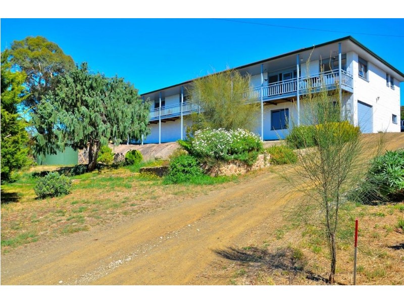 5 Hilltop place, Dodges Ferry TAS 7173