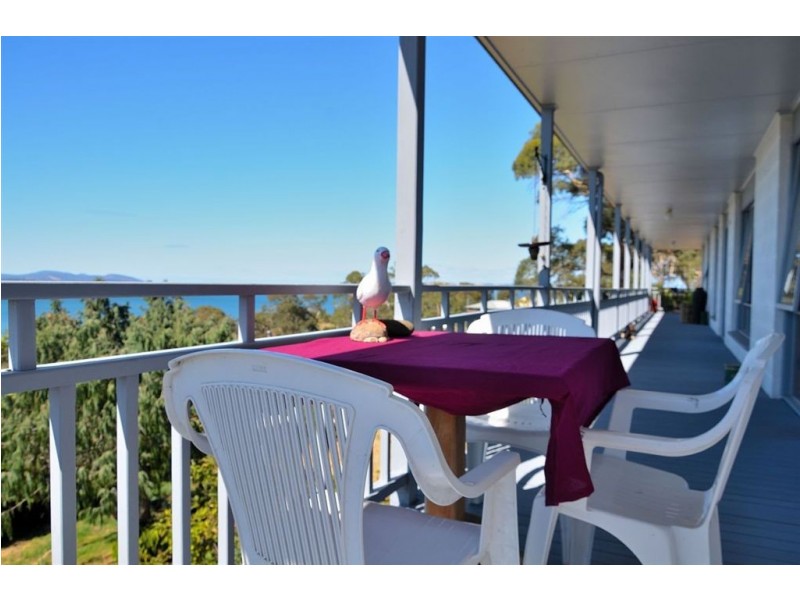 5 Hilltop place, Dodges Ferry TAS 7173