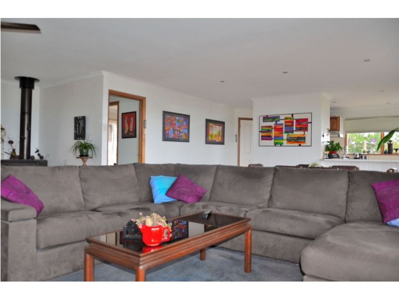 5 Hilltop place, Dodges Ferry TAS 7173