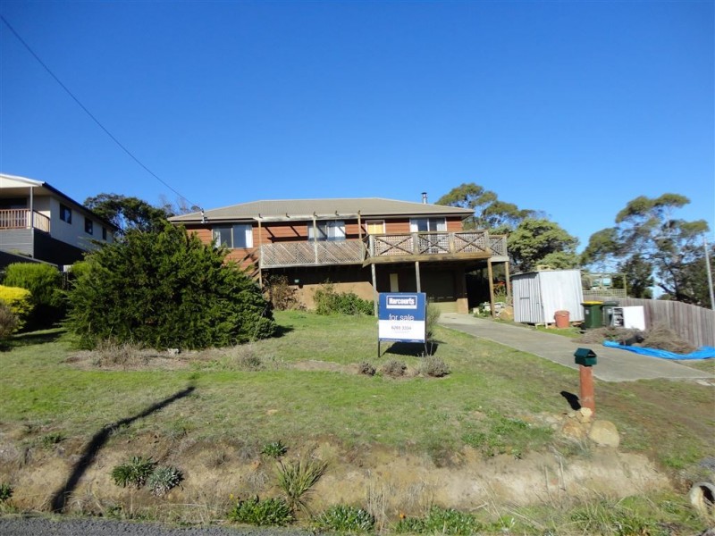 19 Rowan Avenue, Primrose Sands TAS 7173