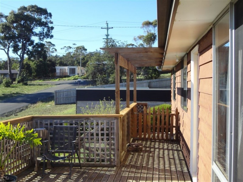 19 Rowan Avenue, Primrose Sands TAS 7173