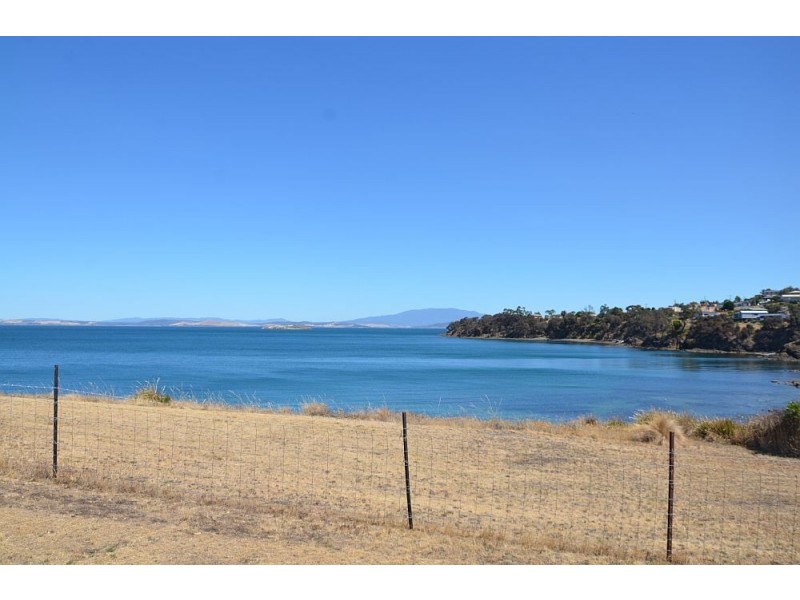 7 Gypsy Place, Primrose Sands TAS 7173