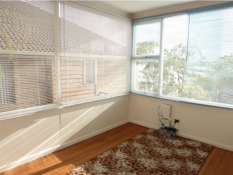 15 Lake Vue Parade, Midway Point TAS 7171