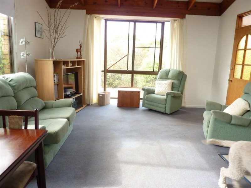 8 Gully Road, Dodges Ferry TAS 7173