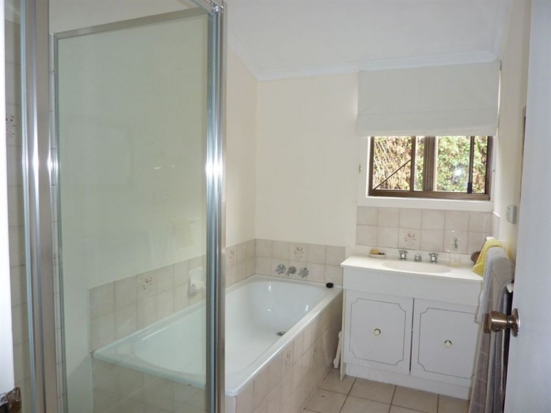 8 Gully Road, Dodges Ferry TAS 7173