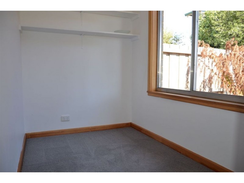 11 Beach Road, Midway Point TAS 7171