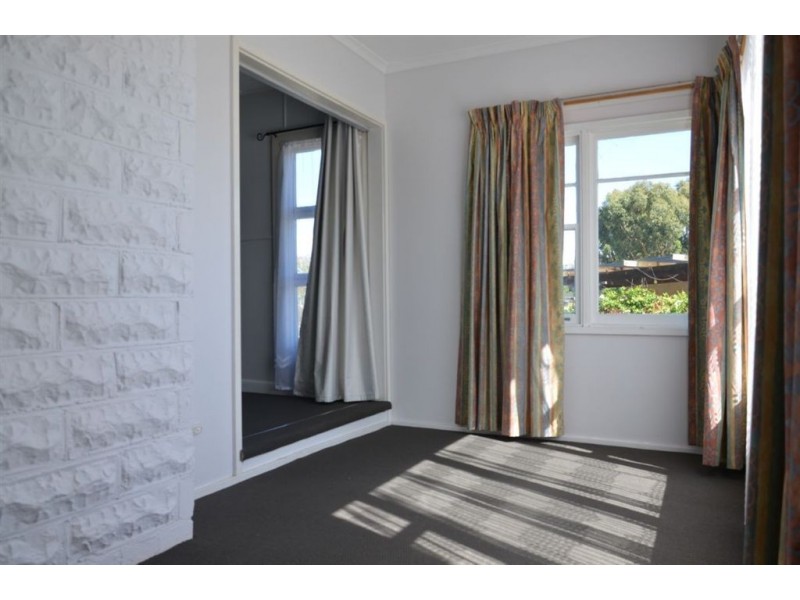 4 Webb Street, Dodges Ferry TAS 7173