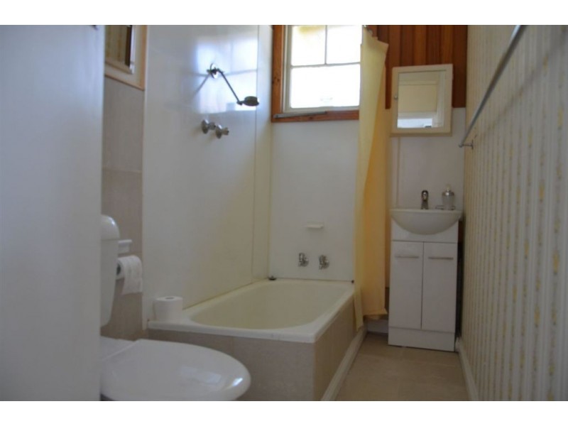 4 Webb Street, Dodges Ferry TAS 7173