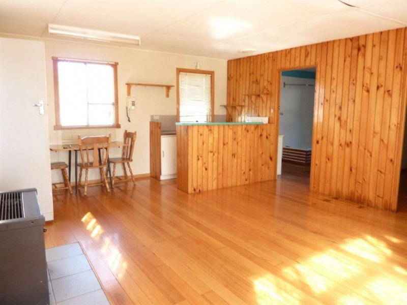 4 Fourth Avenue, Dodges Ferry TAS 7173