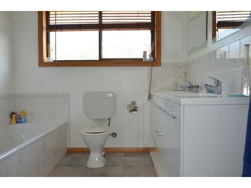 208 Gillingbrook Road, Forcett TAS 7173