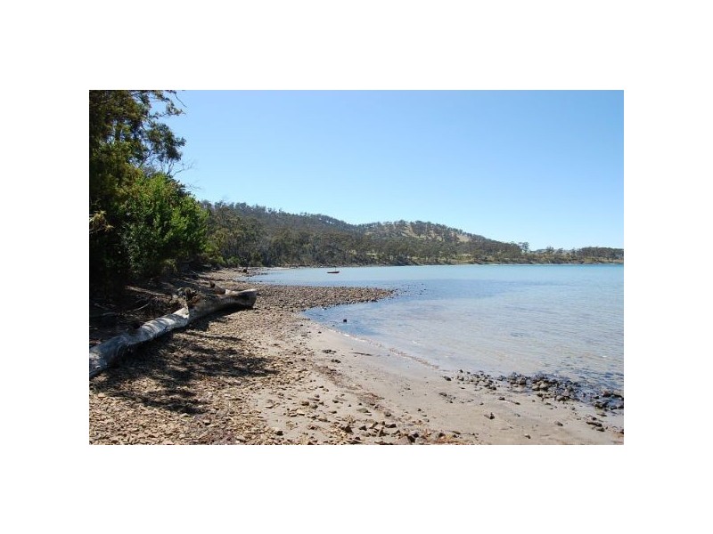 745 Primrose Sands Road, Primrose Sands TAS 7173