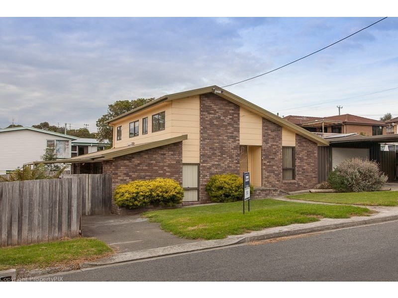 17 Mckinly St, Midway Point TAS 7171