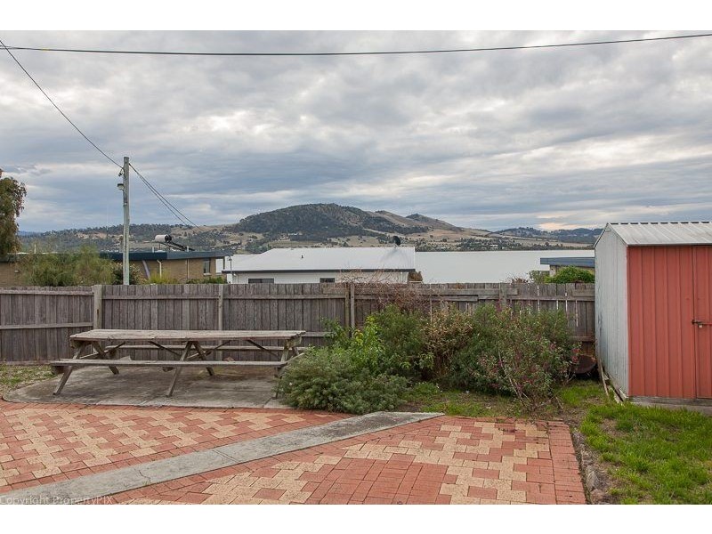 17 Mckinly St, Midway Point TAS 7171
