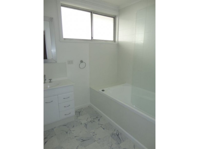 11 Beach Road, Midway Point TAS 7171