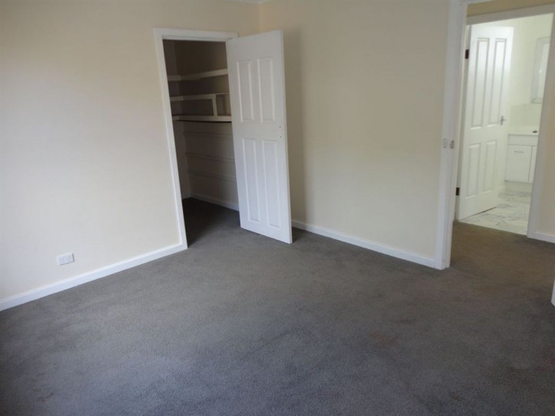 11 Beach Road, Midway Point TAS 7171