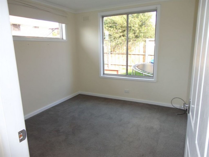 11 Beach Road, Midway Point TAS 7171