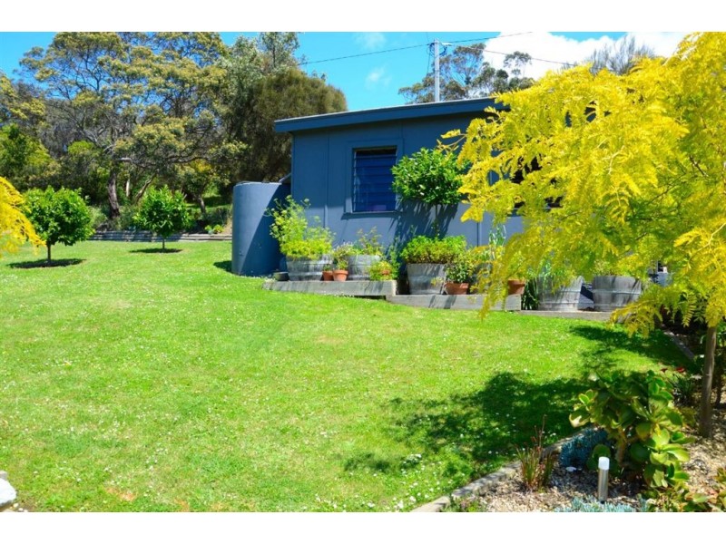 9 Longs Road, Boomer Bay TAS 7177