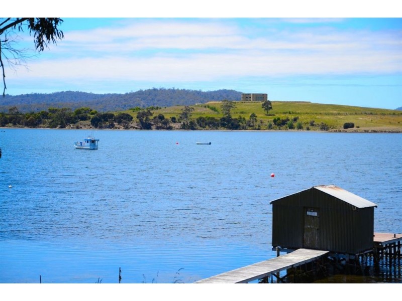 9 Longs Road, Boomer Bay TAS 7177