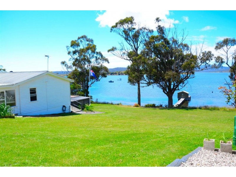 9-11 Longs Road, Boomer Bay TAS 7177