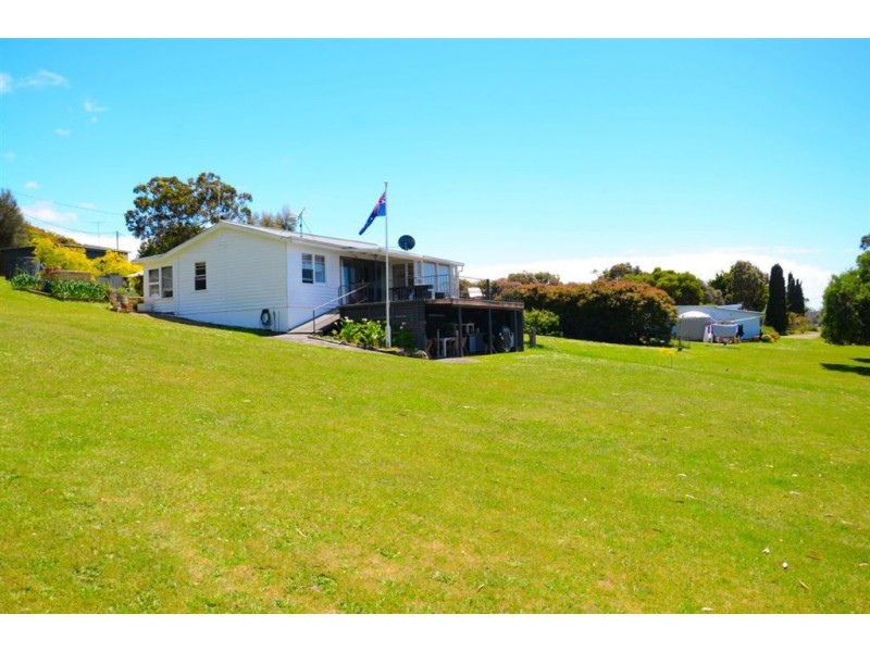9-11 Longs Road, Boomer Bay TAS 7177