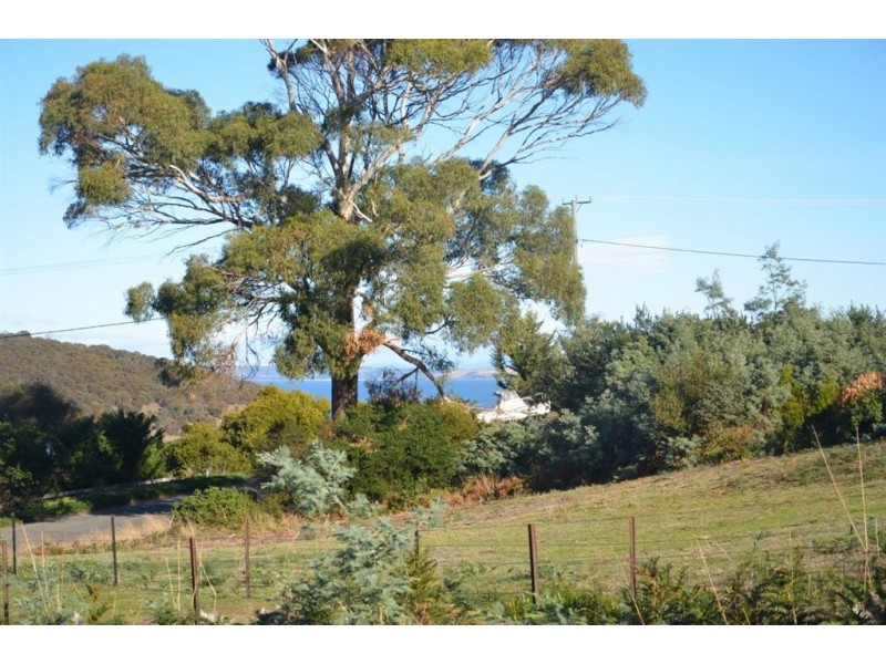 32 Riviera Drive, Carlton TAS 7173