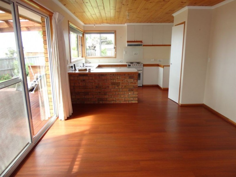 6 Sunhaven Court, Midway Point TAS 7171