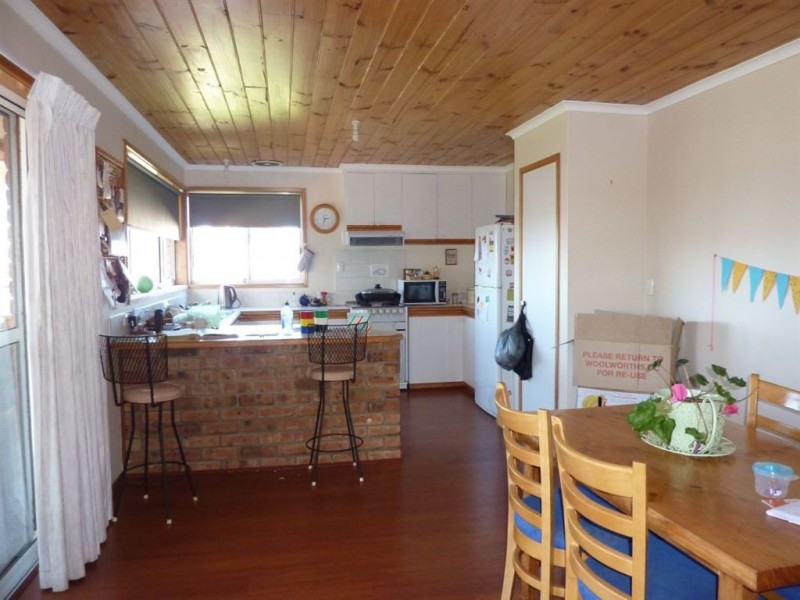 6 Sunhaven Court, Midway Point TAS 7171