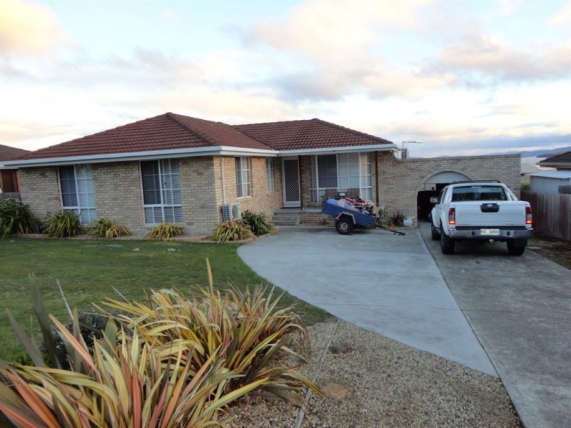 10 Woodleigh Drive, Oakdowns TAS 7019