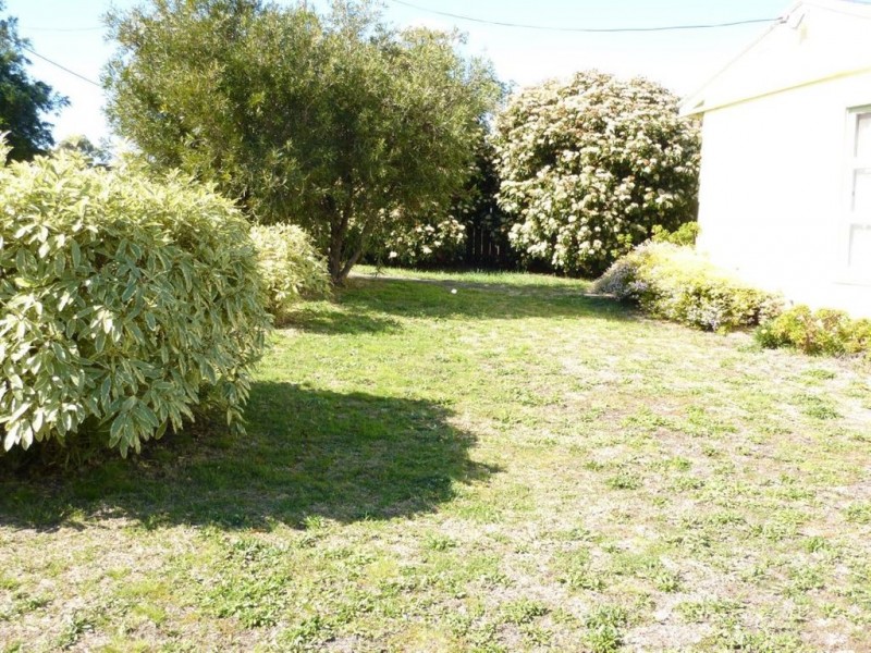 4 Webb Street, Dodges Ferry TAS 7173