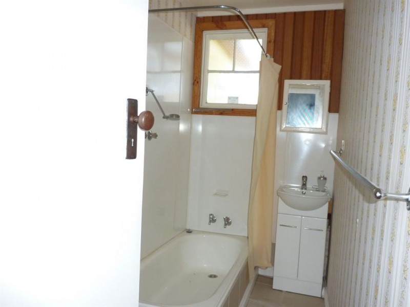 4 Webb Street, Dodges Ferry TAS 7173