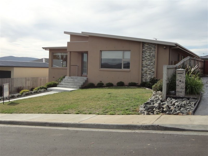 4 Abate Place, Midway Point TAS 7171