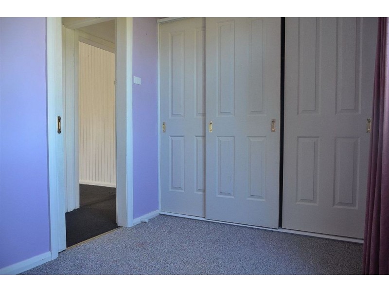 11 Hoffman St, Midway Point TAS 7171