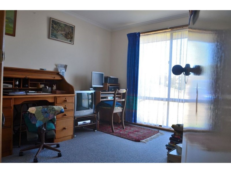 7 Longs Rd, Boomer Bay TAS 7177