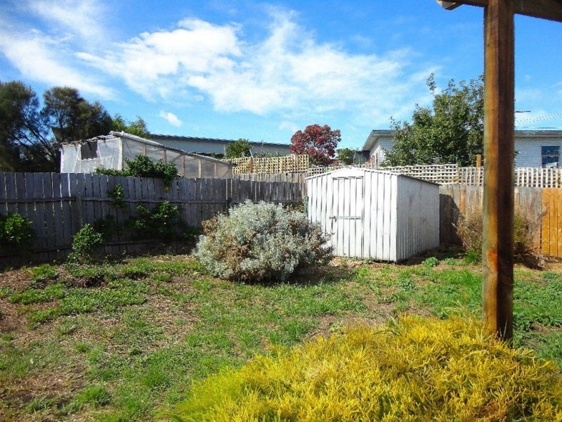 1 Mongana Street, Dodges Ferry TAS 7173