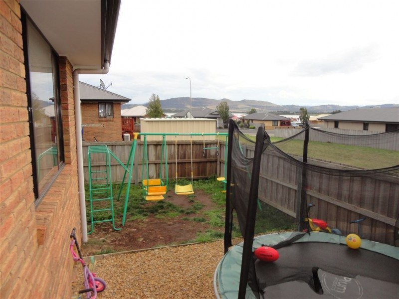 2/37 Nash Street, Sorell TAS 7172