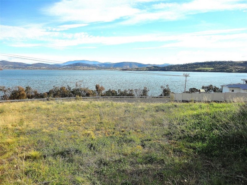 38 Abate Place, Midway Point TAS 7171