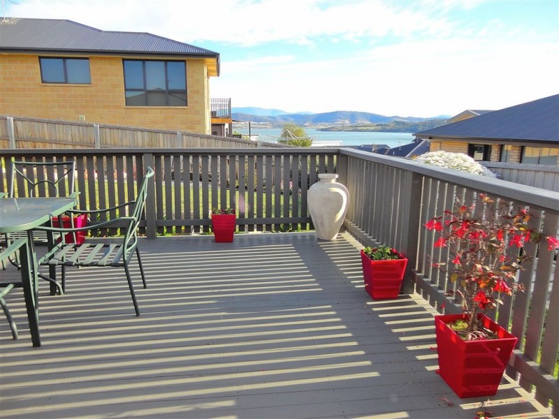 3 Abate Place, Midway Point TAS 7171