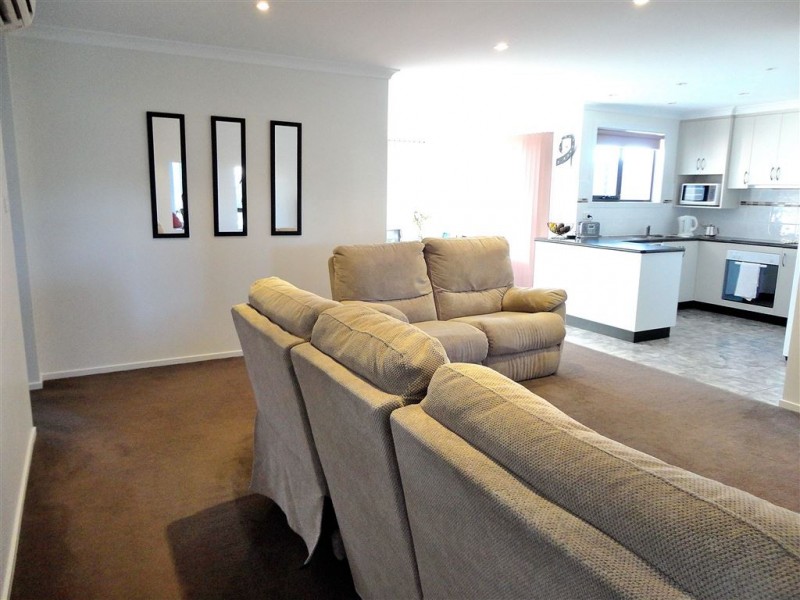 3 Abate Place, Midway Point TAS 7171